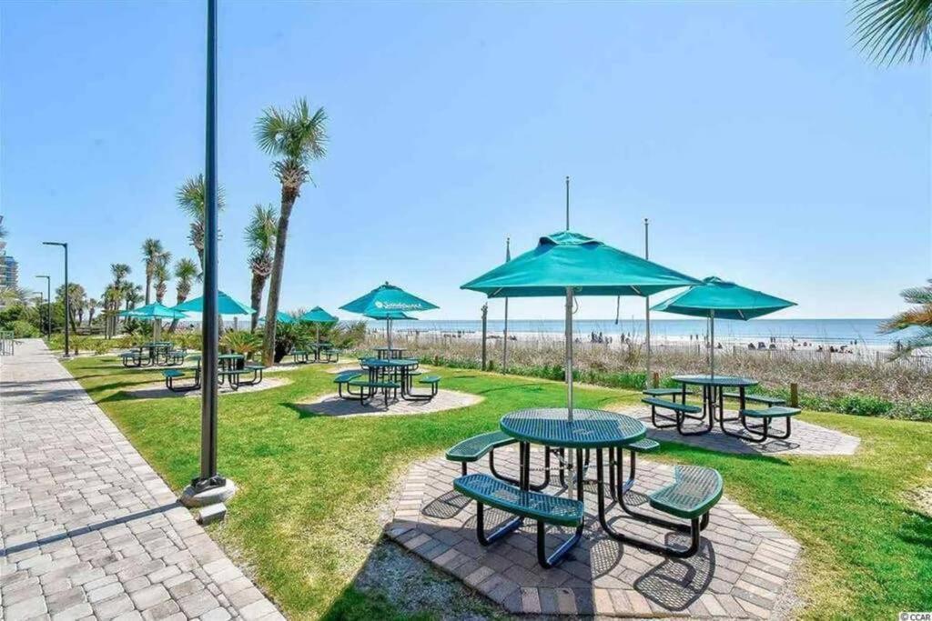 *Renovated Oceanfront Condo*Queen Beds*Pools*Hot Tubs*More*P220 Myrtle Beach Luaran gambar