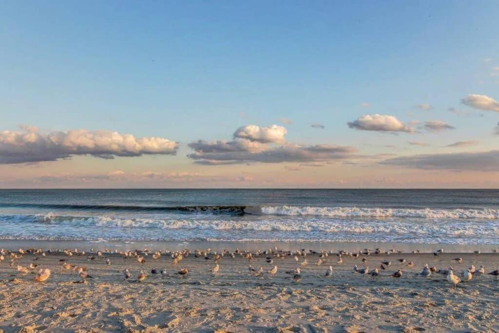 *Renovated Oceanfront Condo*Queen Beds*Pools*Hot Tubs*More*P220 Myrtle Beach Luaran gambar
