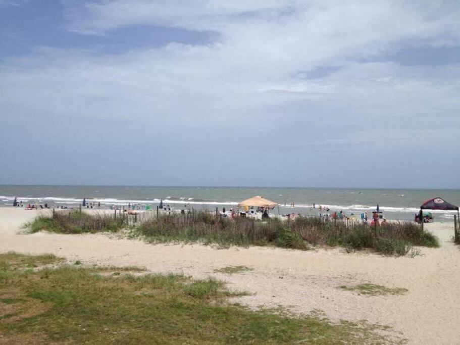 *Renovated Oceanfront Condo*Queen Beds*Pools*Hot Tubs*More*P220 Myrtle Beach Luaran gambar