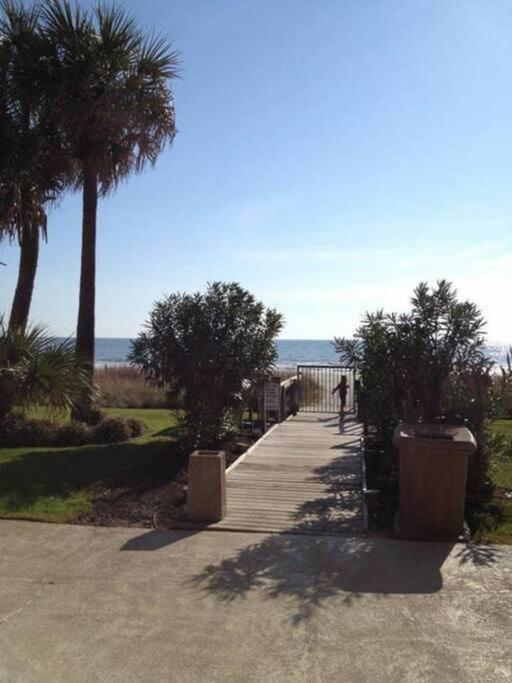 *Renovated Oceanfront Condo*Queen Beds*Pools*Hot Tubs*More*P220 Myrtle Beach Luaran gambar